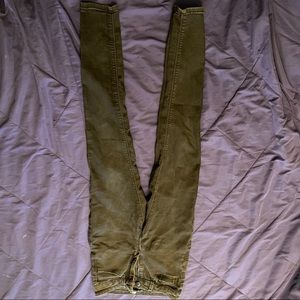 Black skinny jeans